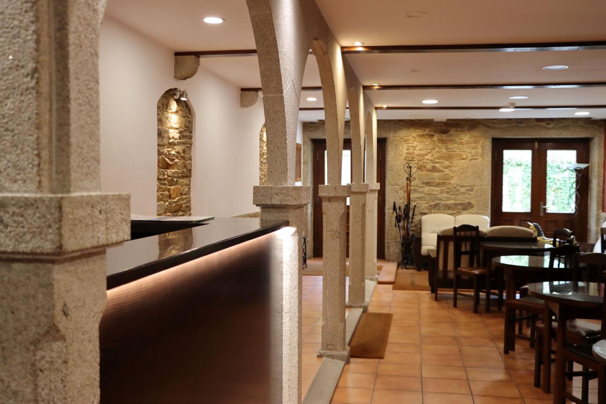 Hotel Pazos Alba ซานติอาโก เด กอมโปสเตลา ภายนอก รูปภาพ